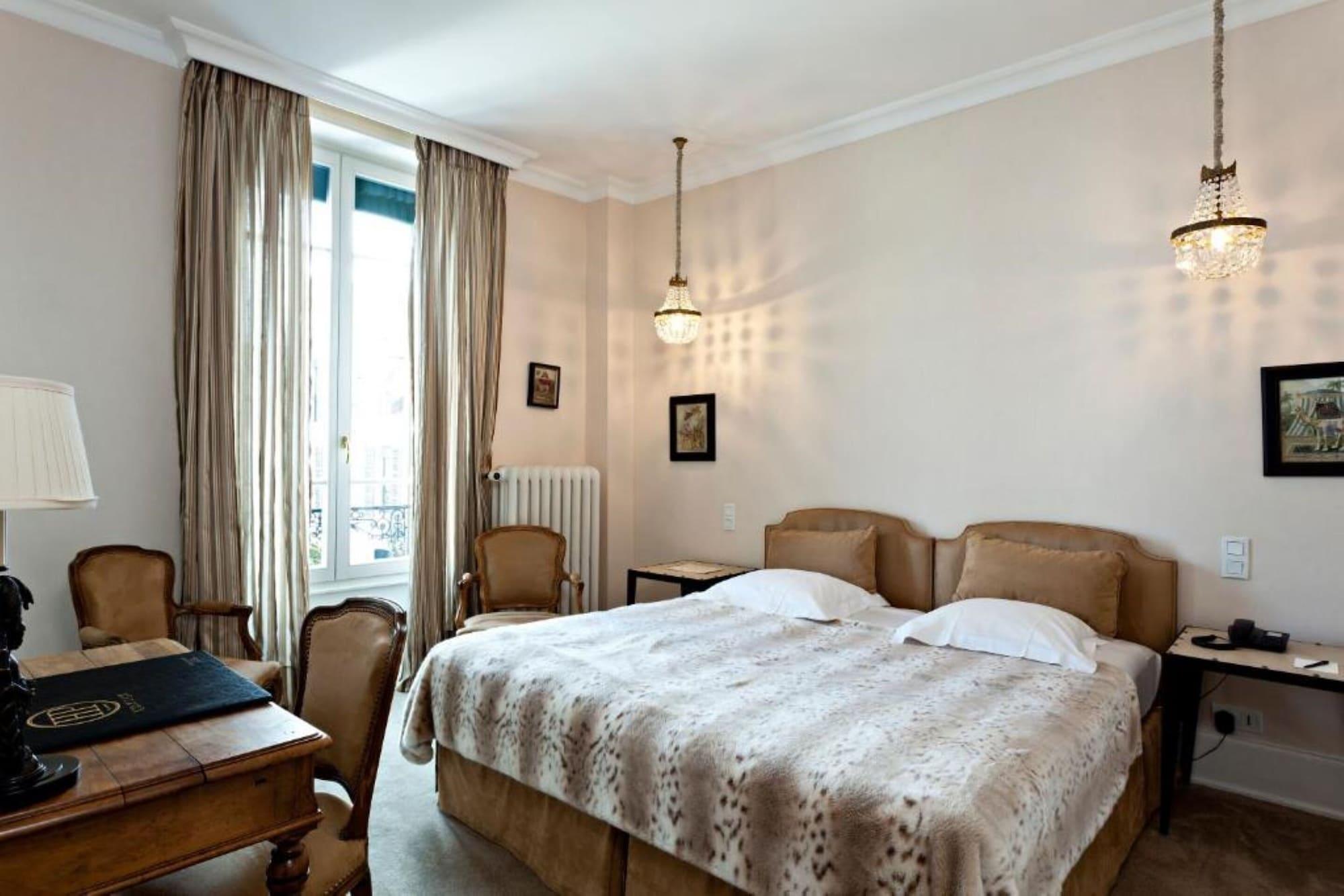 ביון Hotel De La Poste מראה חיצוני תמונה