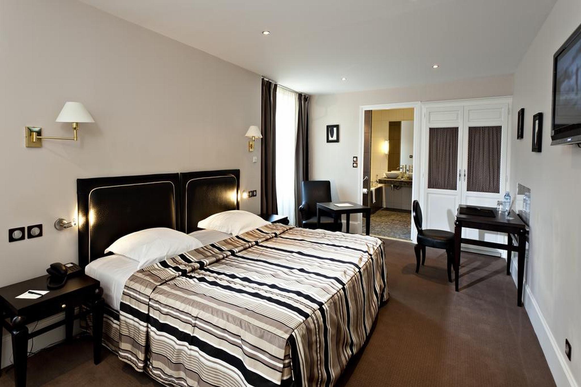 ביון Hotel De La Poste מראה חיצוני תמונה