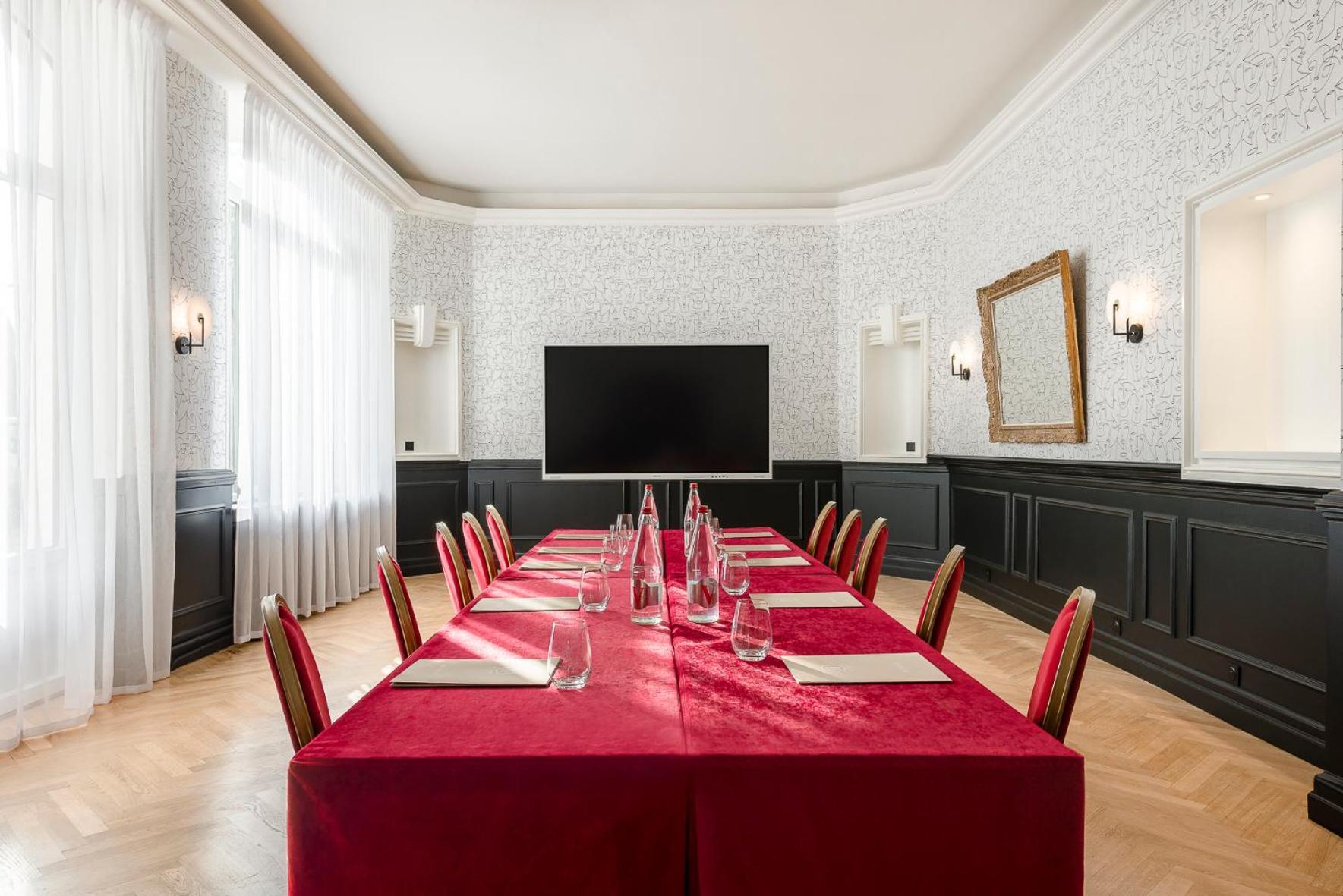 ביון Hotel De La Poste מראה חיצוני תמונה